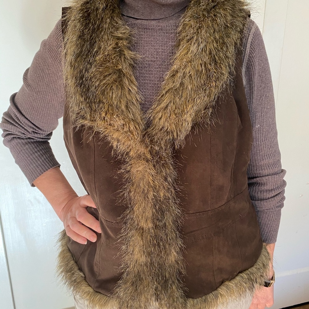 Chico’s Faux Fur Brown Vest